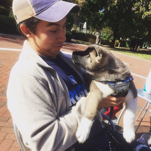 Profile Picture of Joshua Bertalotto (@jbertalotto1) on Poshmark