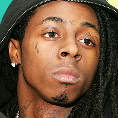 Profile Picture of Danielle Bates (@daniellebates7) on Twitter