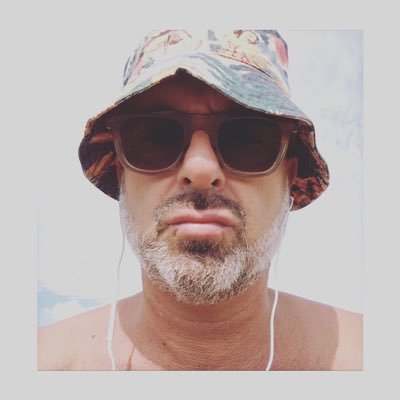 Profile Picture of Max Lupo Ronconi (@MaxLupo2) on Twitter