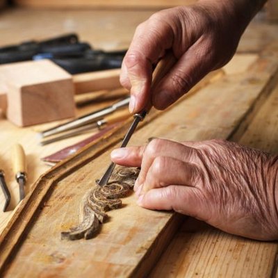 Profile Picture of Joe Gregus (@WoodReviverofS) on Twitter