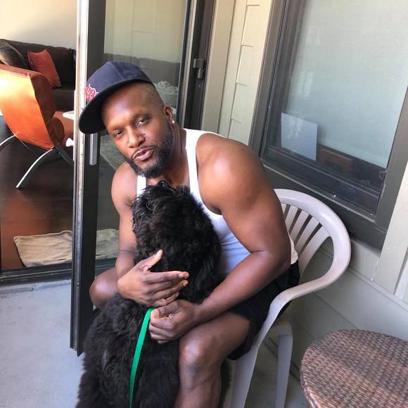 Profile Picture of Barry Lewis (@mrbarrylewis) on Poshmark