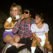 Profile Picture of Travis Simons (@TRAB123456) on Youtube