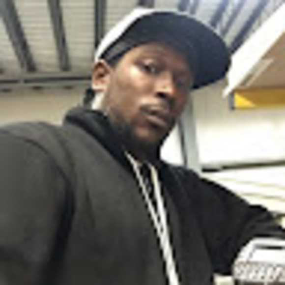 Profile Picture of Johnny Jacobs (@freeston1988) on Poshmark