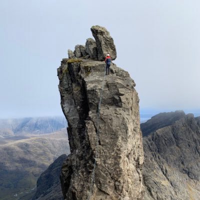 Profile Picture of Robert Sole (@spotrsole) on Twitter