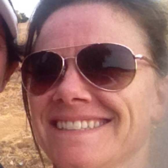 Profile Picture of Sue Reeser (@suereeser) on Poshmark