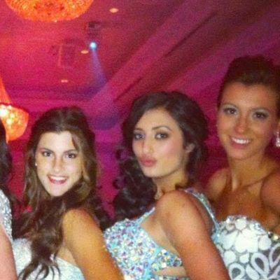 Profile Picture of Julia Grosso (@1067b0b8a6154b0) on Twitter