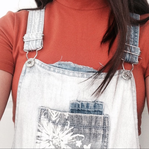 Profile Picture of Maylene Gonzalez (@mayyyyy24) on Poshmark