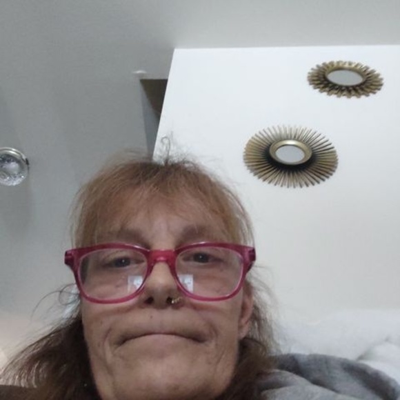 Profile Picture of Sherry Hallick (@sherryhallick) on Poshmark