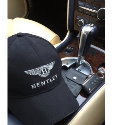 Profile Picture of Andrea Elliott-Grout (@andrea_grout) on Twitter