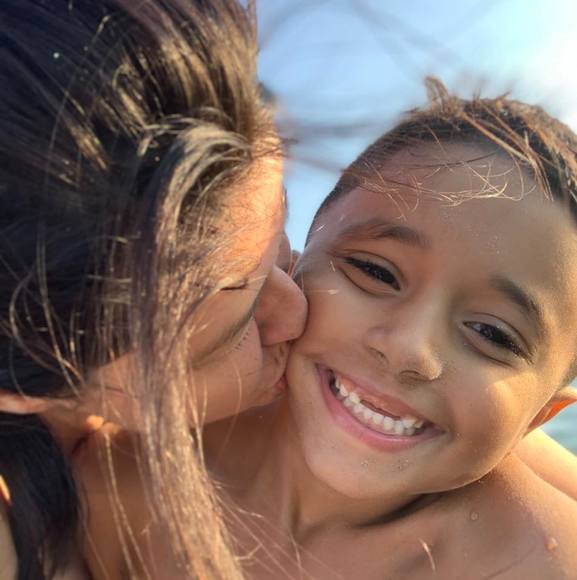 Profile Picture of Sabrina Manchester (@s_manchester) on Poshmark