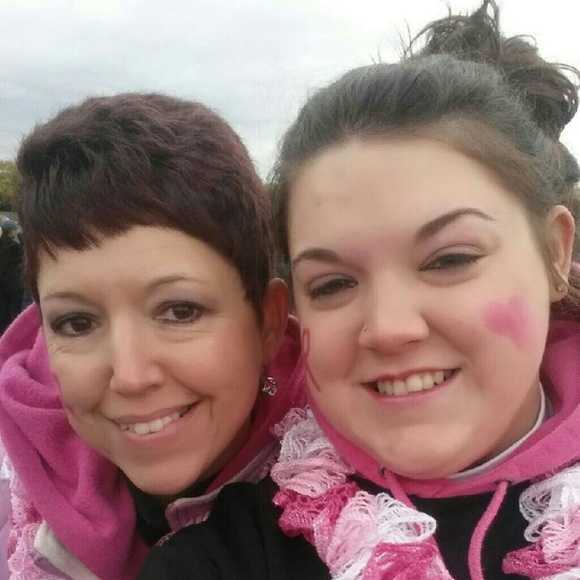 Profile Picture of Shawn Loos (@sloos93) on Poshmark