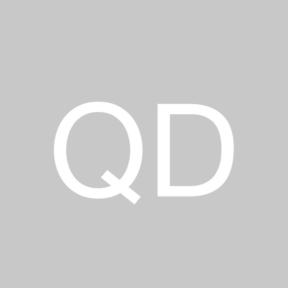 Profile Picture of Qasem Dhamad (@qasemdhamad) on Poshmark