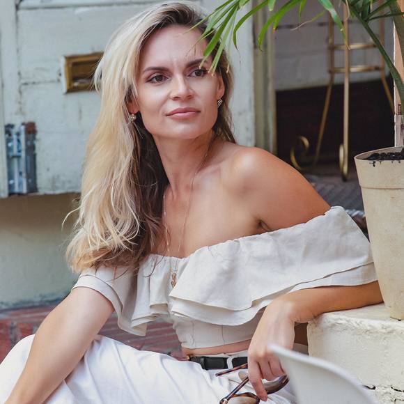 Profile Picture of Natalya Fedosova (@fedosova1981) on Poshmark