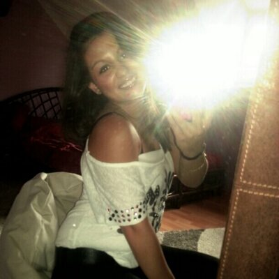 Profile Picture of Cassandra Pinto (@Cassyrosalia) on Twitter