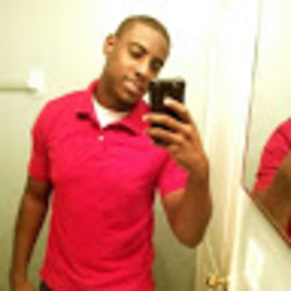 Profile Picture of Sam Danner (@sdanner813407) on Poshmark