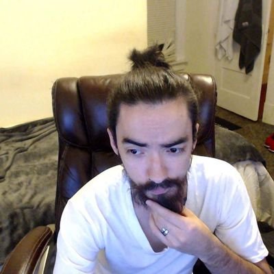 Chris Britten - Twitter Profile Picture of Chris Britten (@Randomgiraffe56) on Twitter