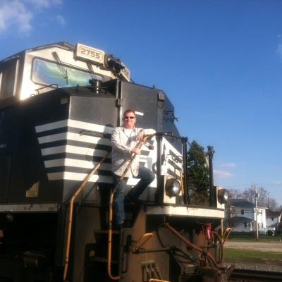 Profile Picture of Bill McNiff (@nsrrlearjet) on Twitter