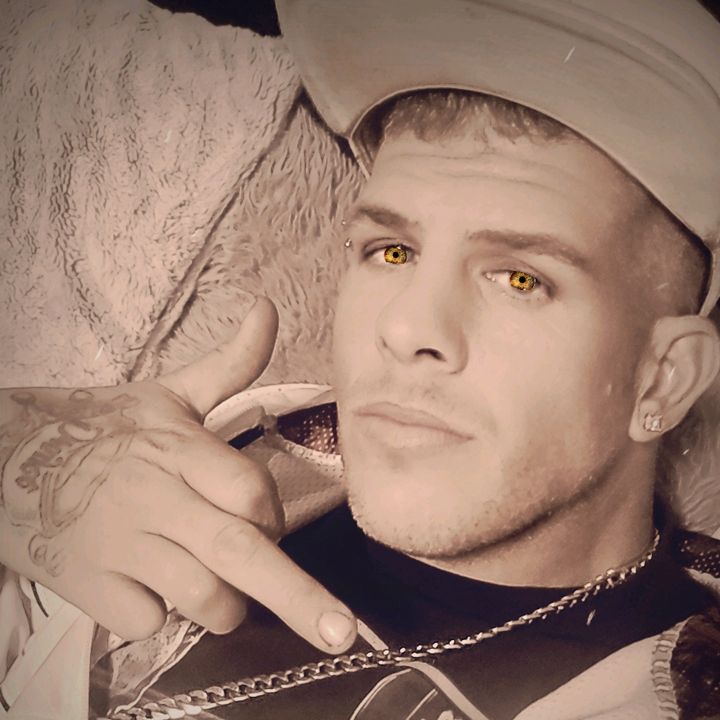 Profile Picture of David Stewart (@bossdaddy402) on Tiktok