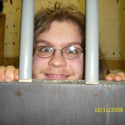 Profile Picture of Steven Daves (@sfdaves) on Twitter