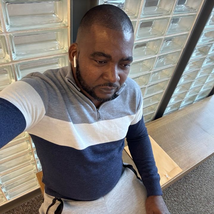 Profile Picture of junior (@baronshirley7) on Tiktok