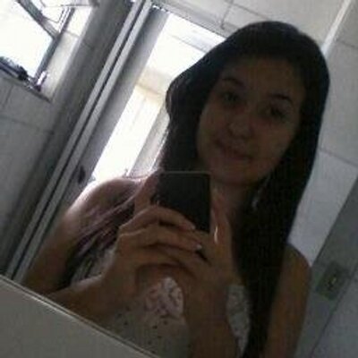 Profile Picture of Júh (@JuliaNataliPire) on Twitter