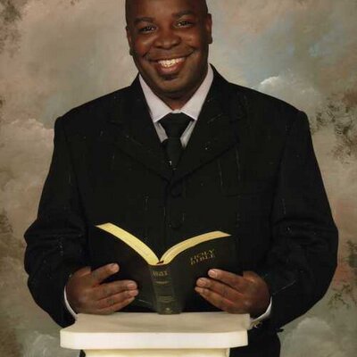 Profile Picture of Chris L Holeman (@HolemanCL) on Twitter