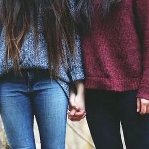 Profile Picture of Tiffany Müller (@TiffanyBurberry) on Twitter