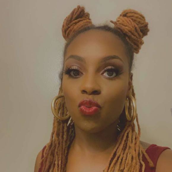 Profile Picture of Phallen Reeves (@melaninmonroe86) on Poshmark