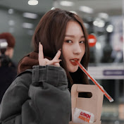 Profile Picture of Paula Arcos (@paulaarcos2242) on Youtube