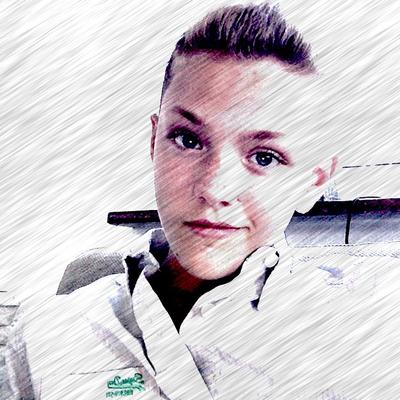 Profile Picture of Oscar Dyberg (@DaUltim8King) on Twitter