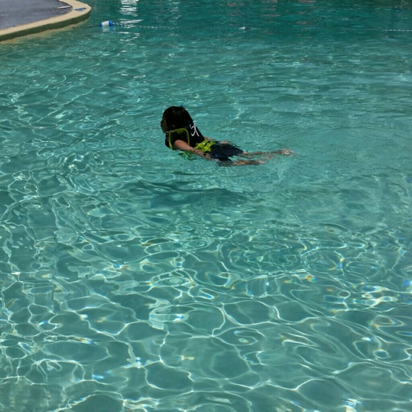 Jueun Amiee - Poshmark Profile Picture of Jueun Amiee (@am_j) on Poshmark