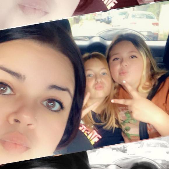 Profile Picture of Autumn Cordero (@fall4u1010) on Poshmark