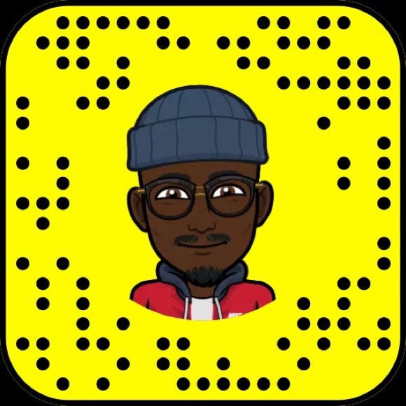 Profile Picture of Anansi Baker (@anansi_b) on Poshmark