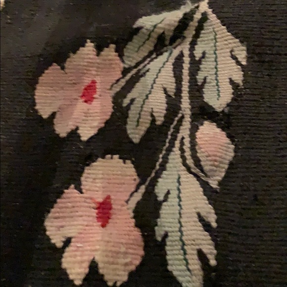 Profile Picture of Elizabeth Wipff (@elizabethwipff) on Poshmark