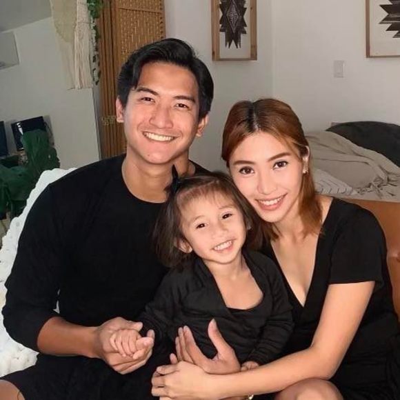 Profile Picture of Carlo David (@carlodavid) on Poshmark