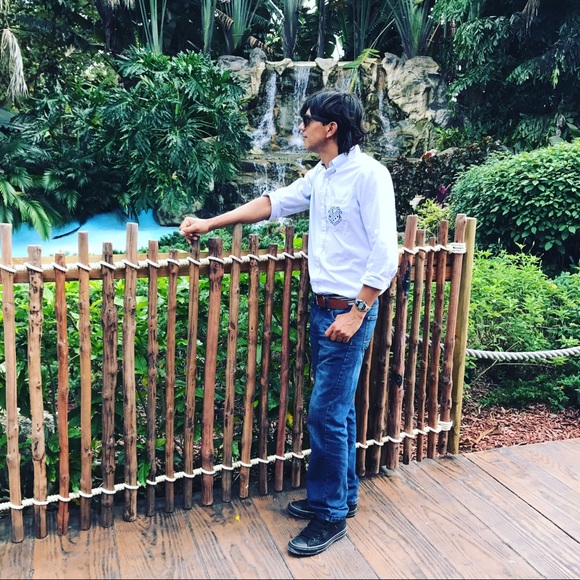 Profile Picture of Erpino Alves (@alvespino) on Poshmark