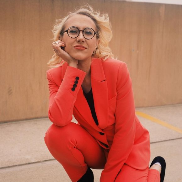 Profile Picture of Brigitta Burguess (@bri_git_ta) on Poshmark