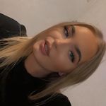 Profile Picture of 𝑅𝓊𝒷𝓎-𝐼𝓇𝒾𝓈 𝑅𝑜𝒷𝒾𝓃𝓈𝑜𝓃🖤 (@rubyirisx) on Instagram