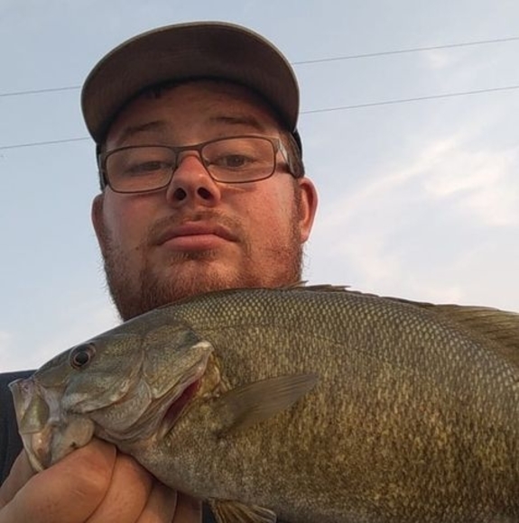 Zach Haugen - Poshmark Profile Picture of Zach Haugen (@zhaugen69) on Poshmark