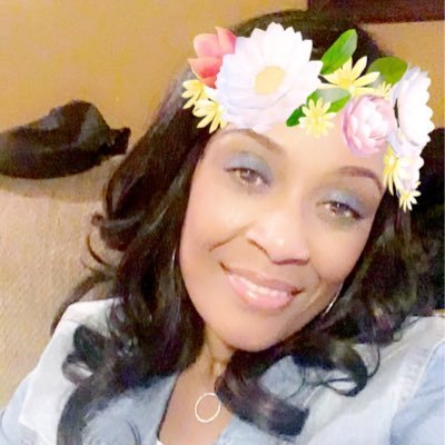 Profile Picture of Cassandra Trent (@casbeautiful) on Twitter