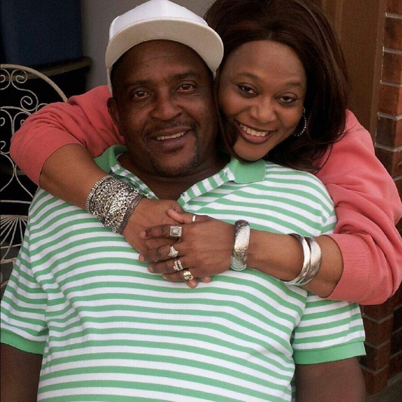 Profile Picture of Natalie Ausby (@natway323) on Poshmark