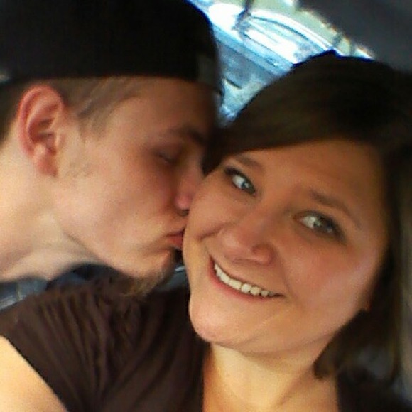 Profile Picture of Chasta Morgan (@chastamorgan) on Poshmark