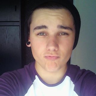 Profile Picture of Aaron Hilson (@aaron.hilson.5) on Facebook