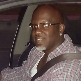 Profile Picture of James Glaze (@james.glaze.73) on Facebook