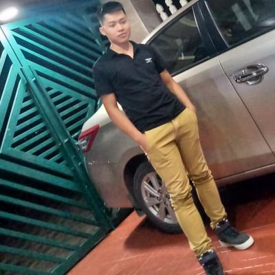 Profile Picture of Thiều Minh Tú (@ThiuMinhT1) on Twitter