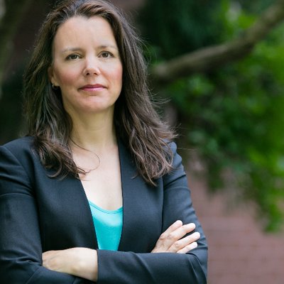 Profile Picture of Vicky Edgecombe (@vickedge) on Twitter