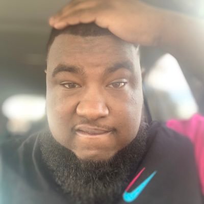 Profile Picture of Clifton Smith (@_DatBoyClove_) on Twitter