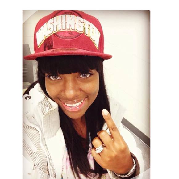 Profile Picture of Jasmine Barrow (@jazzyjazz66) on Poshmark