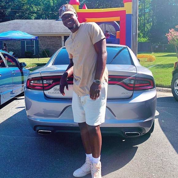 Profile Picture of Benjamin Anderson (@lionblue) on Poshmark