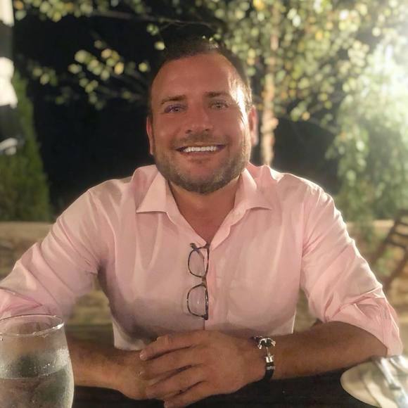 Profile Picture of Matthew Buttner (@cvrrme) on Poshmark